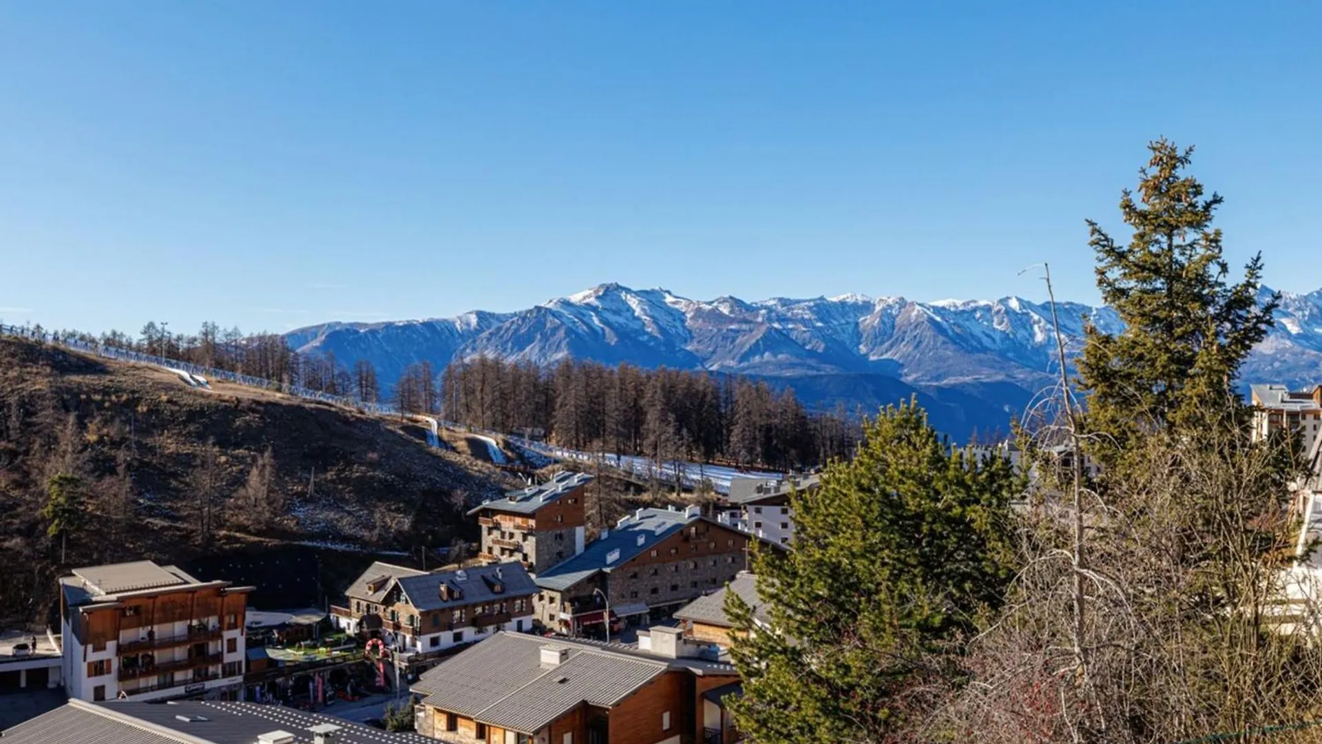 Apartment Valberg - Magnificent Studio Terrace With Parking Peone France