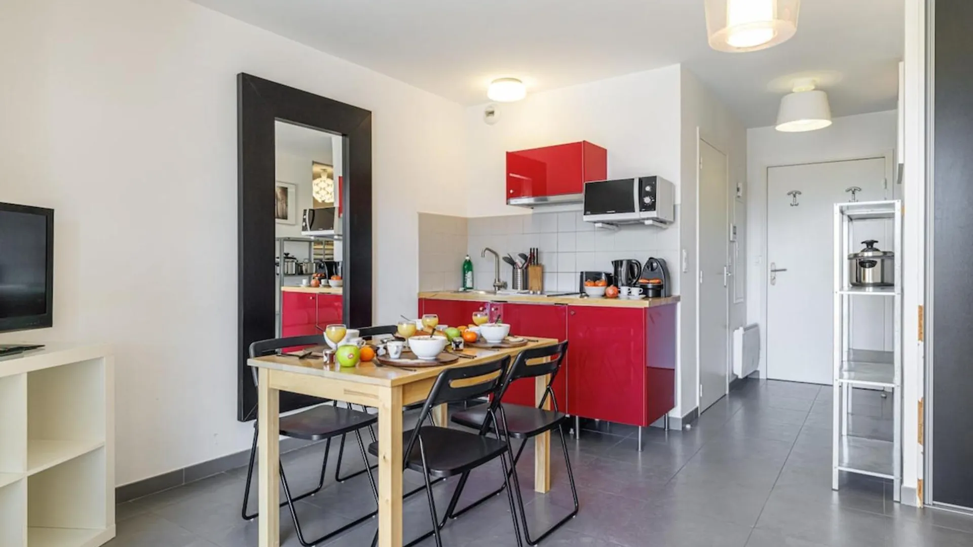 Apartment Valberg - Magnificent Studio Terrace With Parking Peone