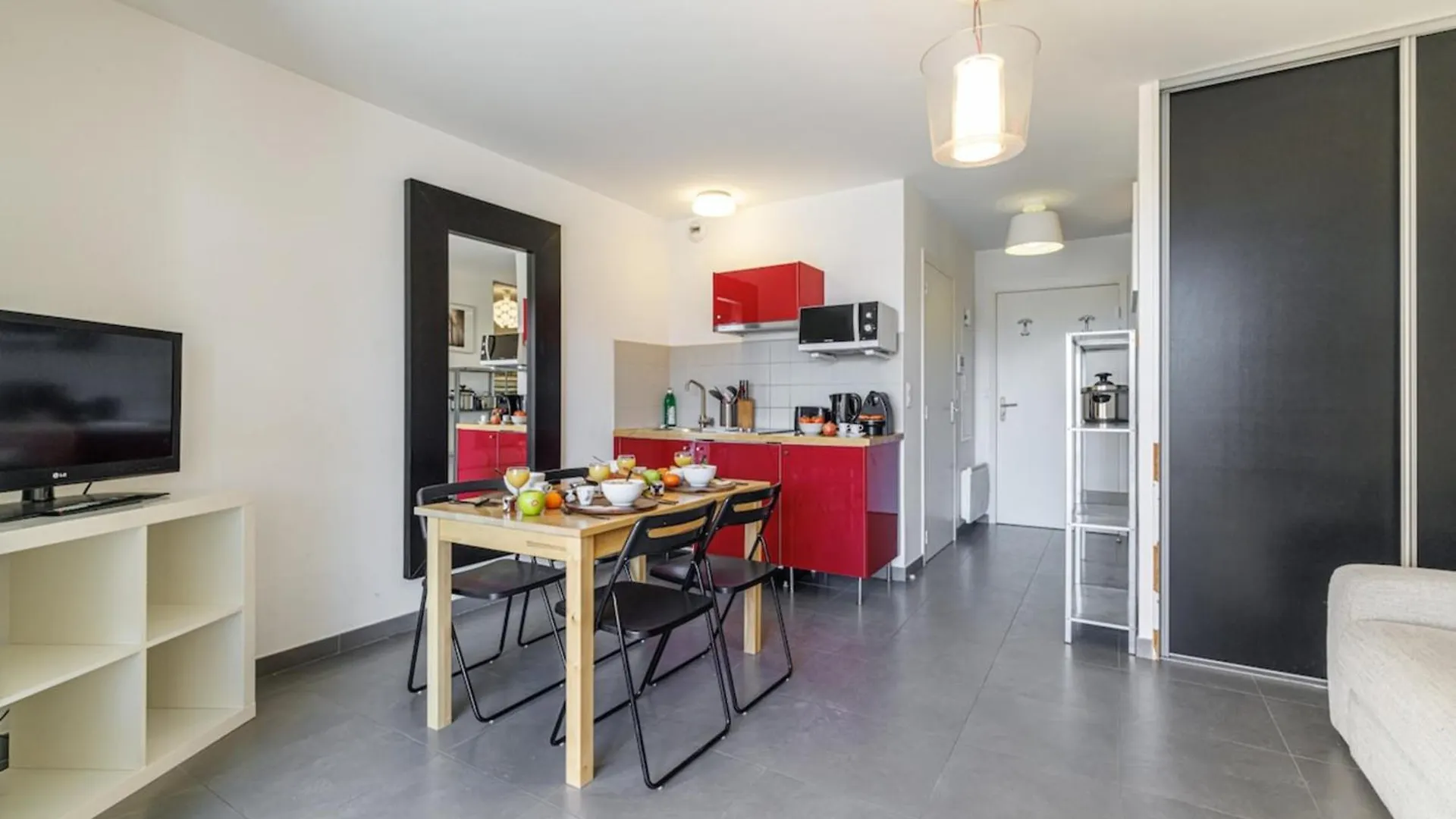 Valberg - Magnificent Studio Terrace With Parking Peone Apartment